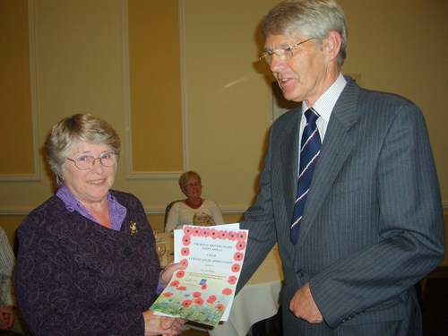 Ann Whiting - 5 years award.jpg